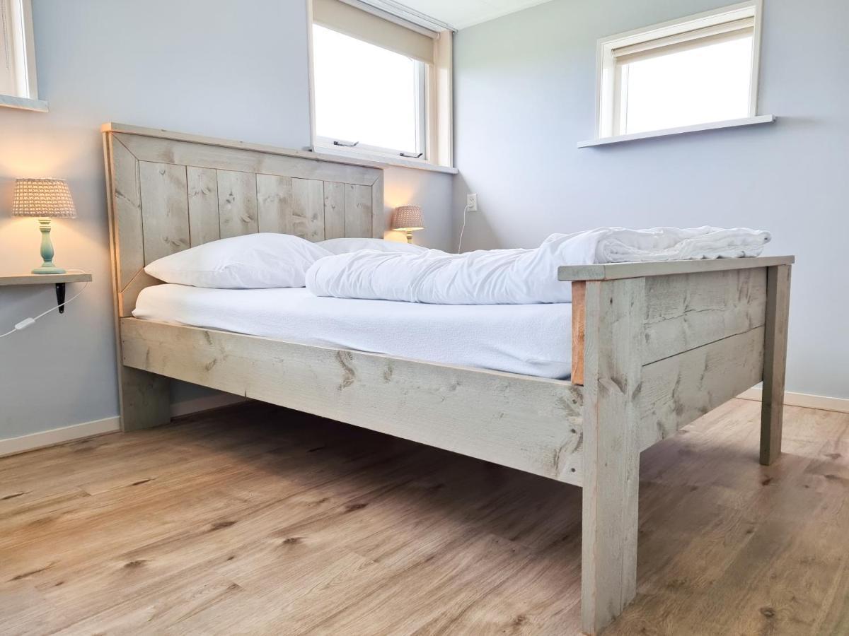 Landelijk gelegen vakantiebungalow OK19 Oostkapelle Buitenkant foto